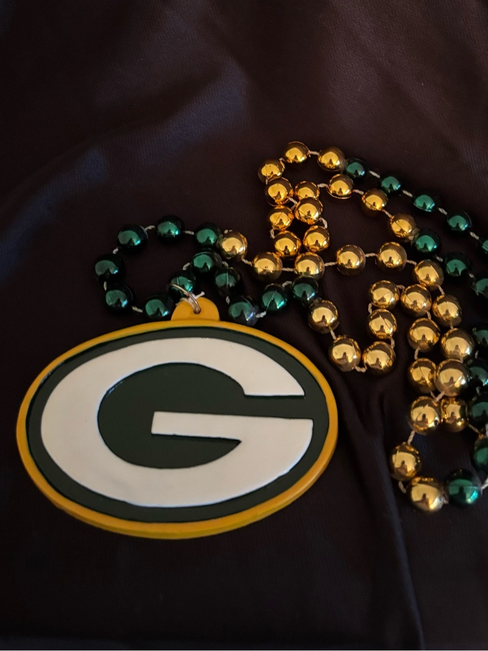 NFL Green Bay Packers Green & Gold Mardi Gras Beads w/Large "G" Medallion
